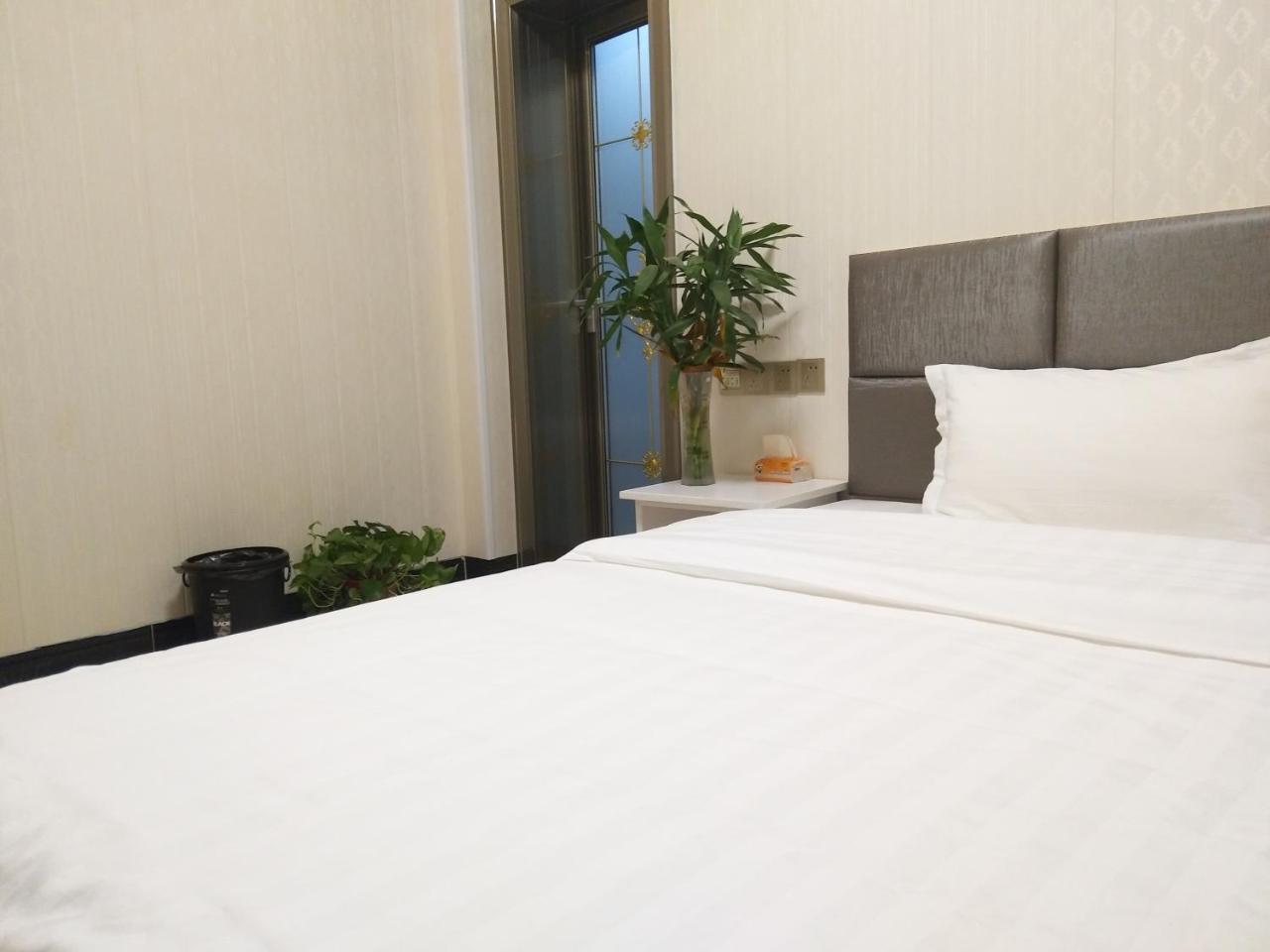 Nanjing Lafei Hotel Lukou Airport Branch Nanquim Exterior foto